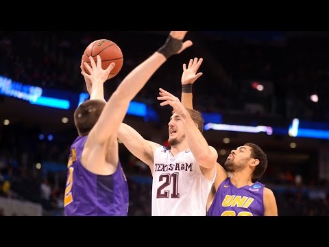 Texas A&amp;M&#039;s massive comeback in final minute of 2016 NCAA tournament