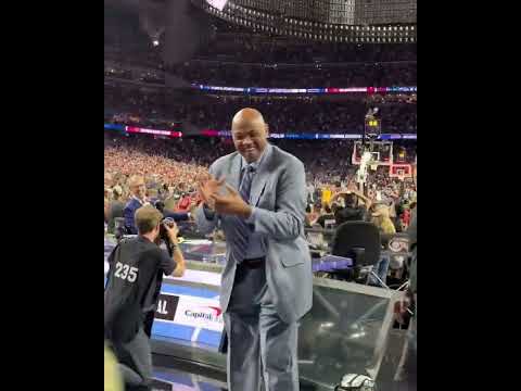 Charles Barkley can&#039;t believe SDSU&#039;s stunning buzzer-beater