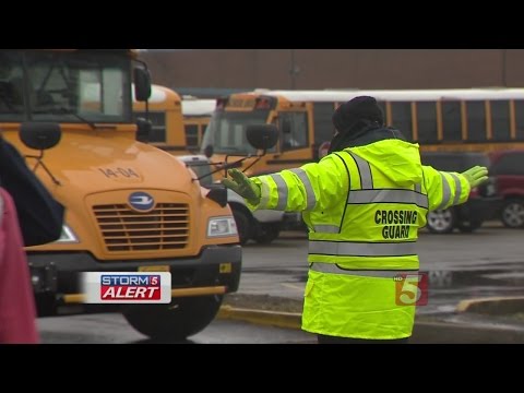 Many Schools Close Ahead Of Approaching Winter Storm