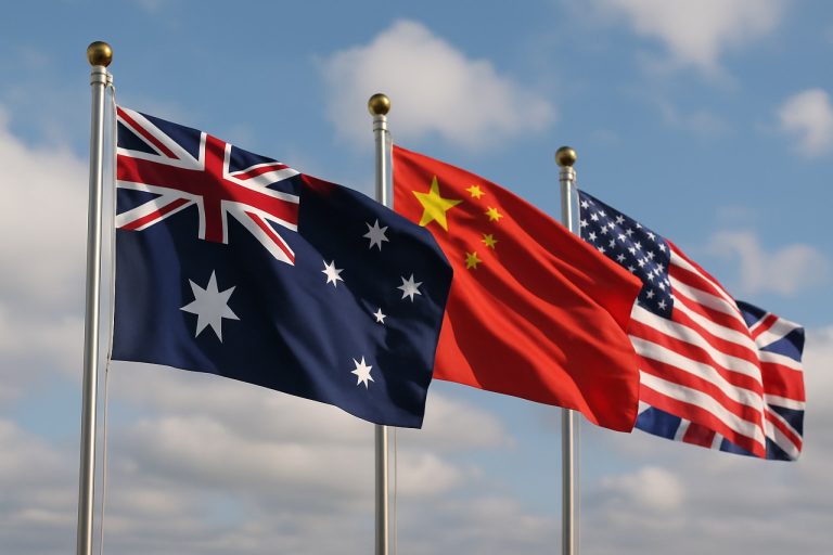 グローバル成長の悩み：なぜオーストラリアの経済が2025年に米国、英国、中国を上回る可能性があるのか 